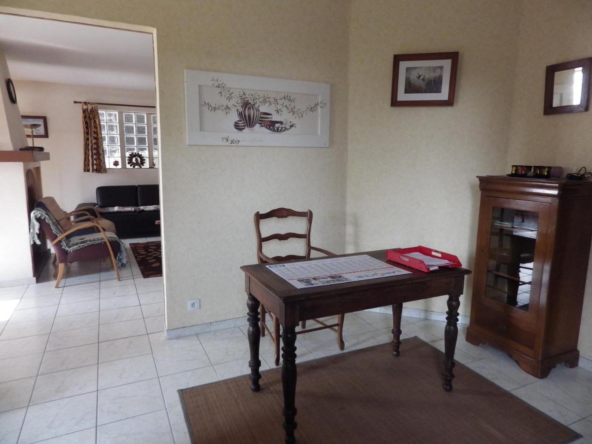 Gite 32 Rue Du Huit Mai Freneuse  Екстер'єр фото